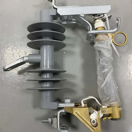 Polymer Loadbreak Fuse Cutout — view 4