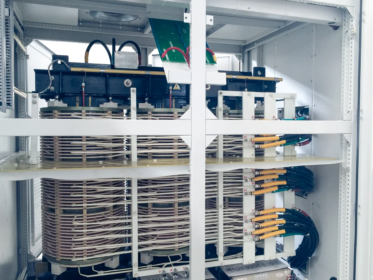 Phase-shift isolation transformer inside VFD transformer cabinet